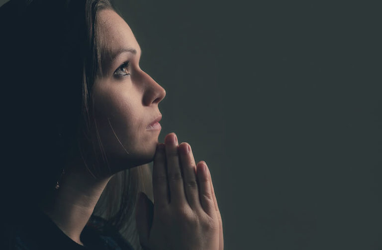 The positive feedback loop effect in prayer