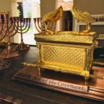 the mercy seat showing the ark of the covenant